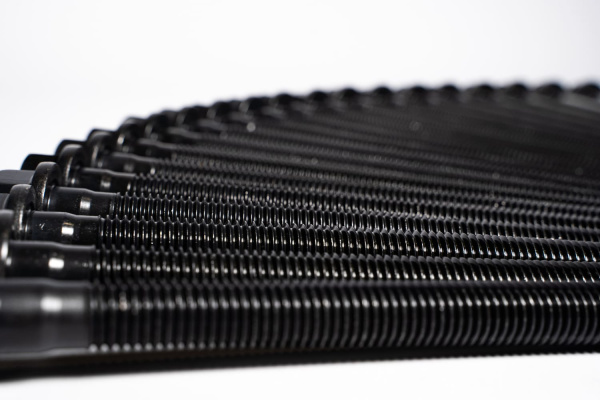 DZ110495 ВИНТ С ГОЛОВКОЙ