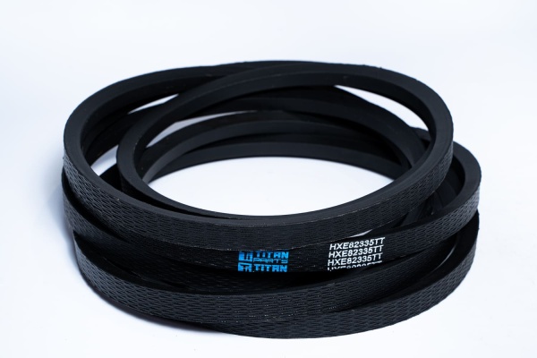 HXE82335 КЛИНОВОЙ РЕМЕНЬ