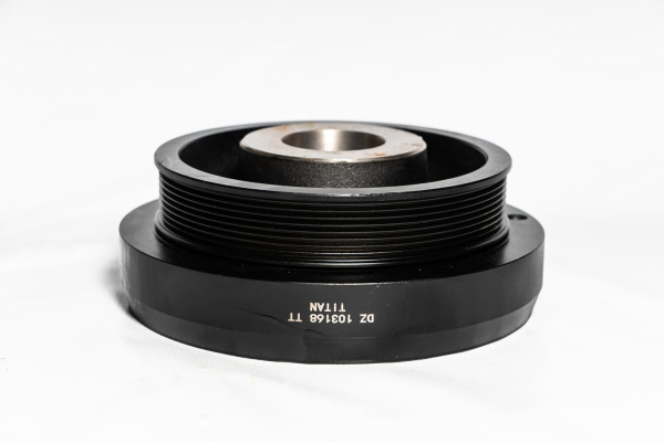 DZ103168 ШКИВ С ДЕМПФЕРОМ