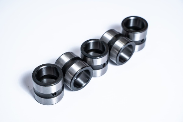 R152274 ВТУЛКА