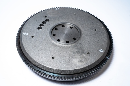 RE526326 МАХОВИК