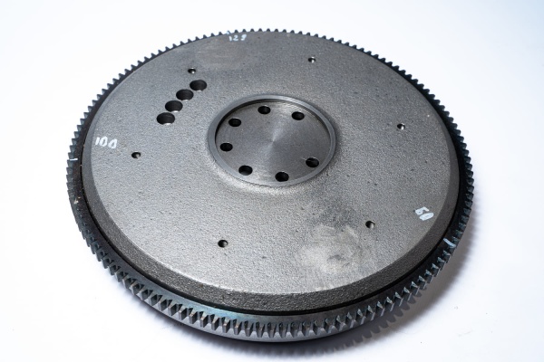 RE526326 МАХОВИК