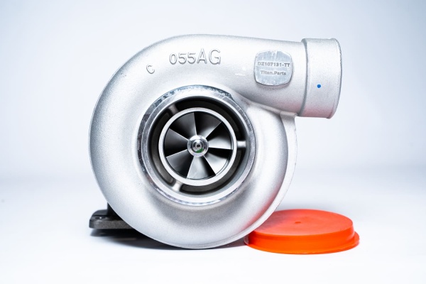 DZ107131 ТУРБОНАГНЕТАТЕЛЬ