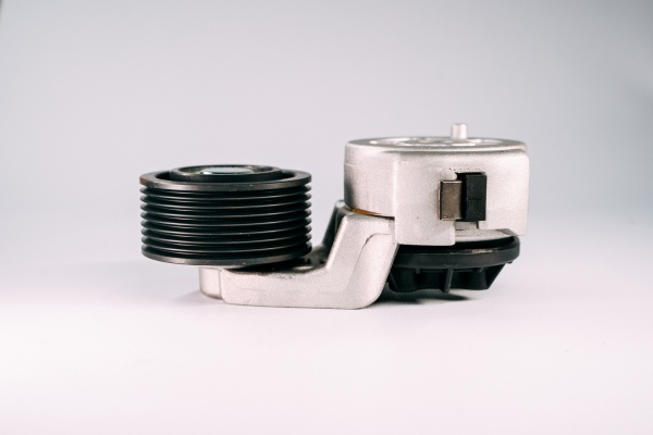 RE193648 НАТЯЖНОЕ УСТРОЙСТВО ДЛЯ РЕМНЯ