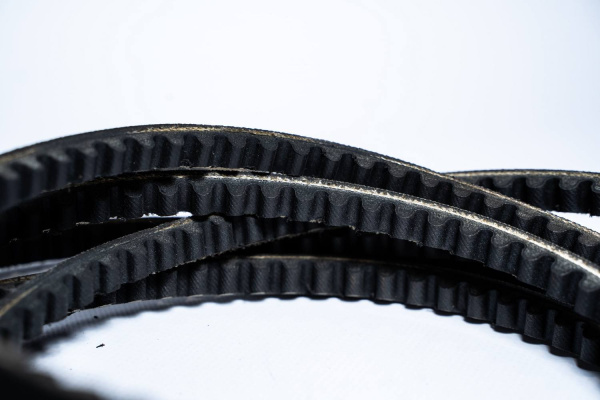 H221273 КЛИНОВОЙ  РЕМЕНЬ